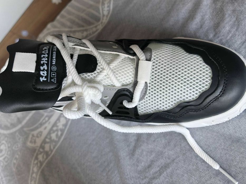 ХИТ Мъжки маратонки 44номер