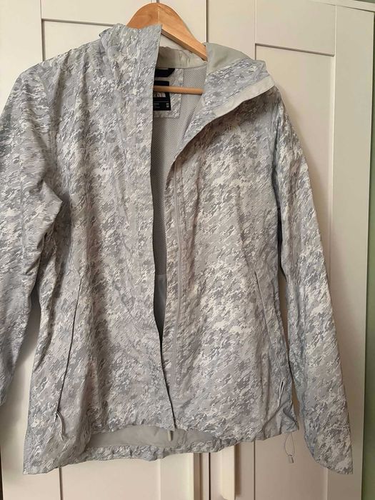 The North Face ветровка М размер