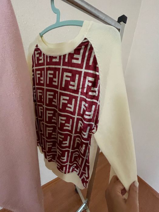 Продам сумку с женской одеждой