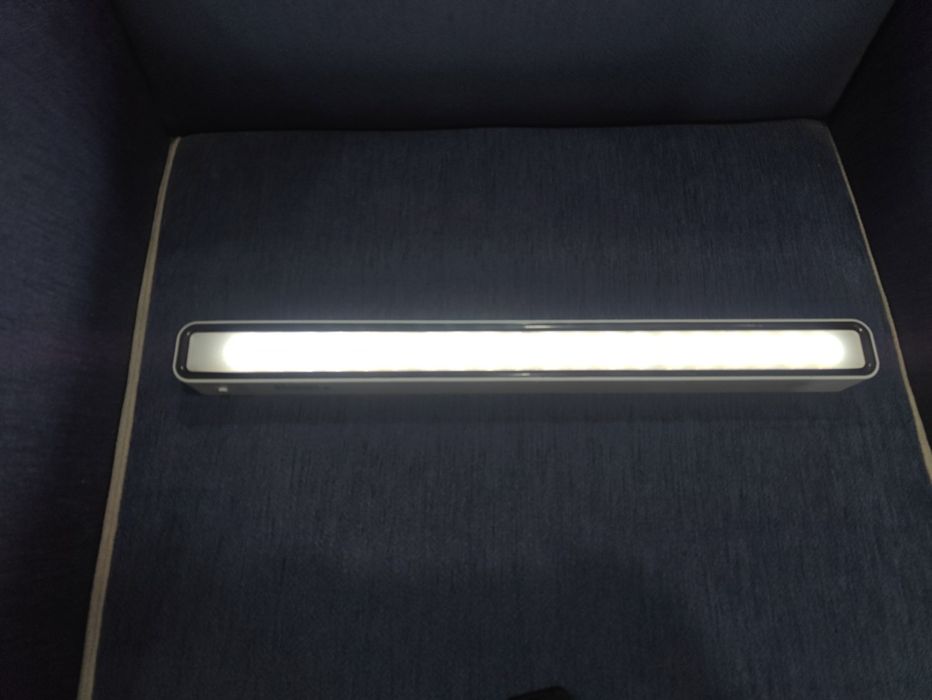 Лампа - светильник, для рабочей зоны и просто дома