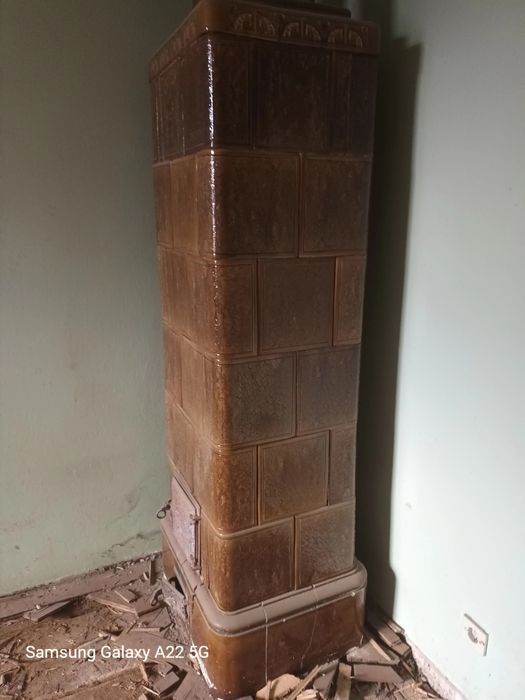 Vand  urgent intre 1- 3  sobe de teracotă!