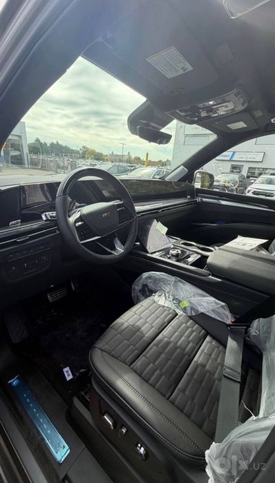 Cadillac Escalade ESV V 2027