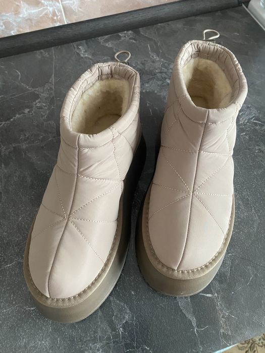 Продам ботинки