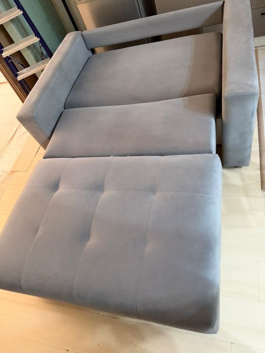 Продам диван двухместный