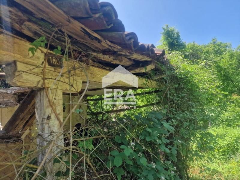 Парцел с къща в с. Друмохар