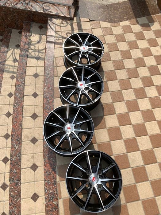 Vossen Диски R13