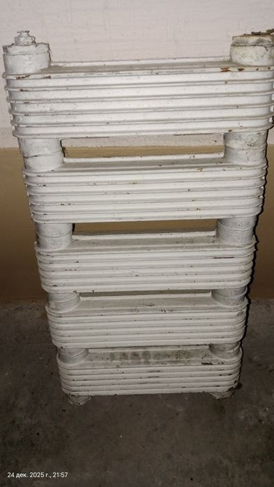 Батарея.         .