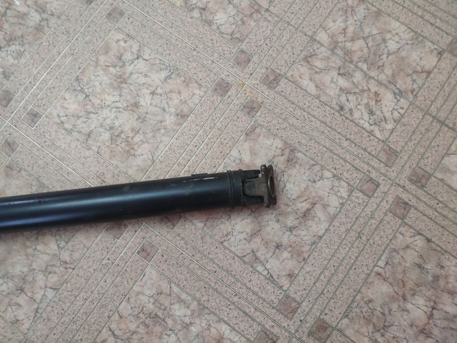 Карданный вал Тойота Рав4 2015