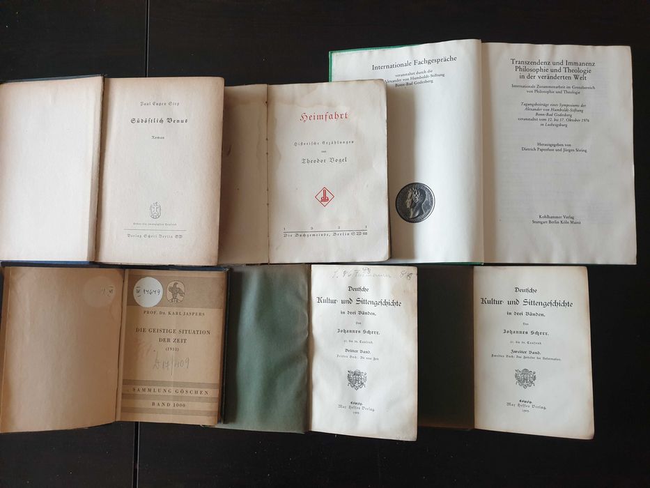 Книги на немски и български - романи, критика, философия - част 2