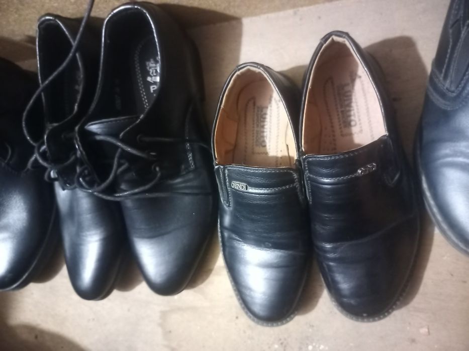 Обувь для школы б/у 1000
