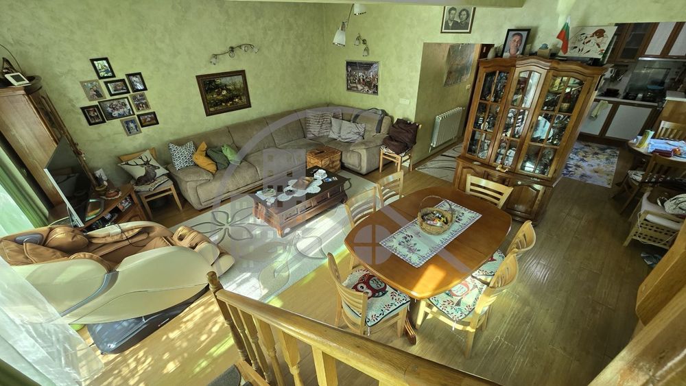 Продава се Къща в Добрич, Червената пръст - 190 кв.м за 1843 €/кв.м - Снимка #2