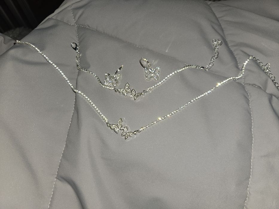 Набор женских украшений