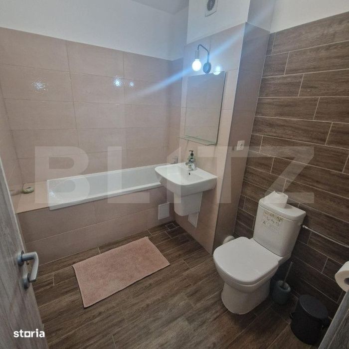 Apartament nou  cu 3 camere, 2 bai -76 mp, decomandat, cu balcon -Trac