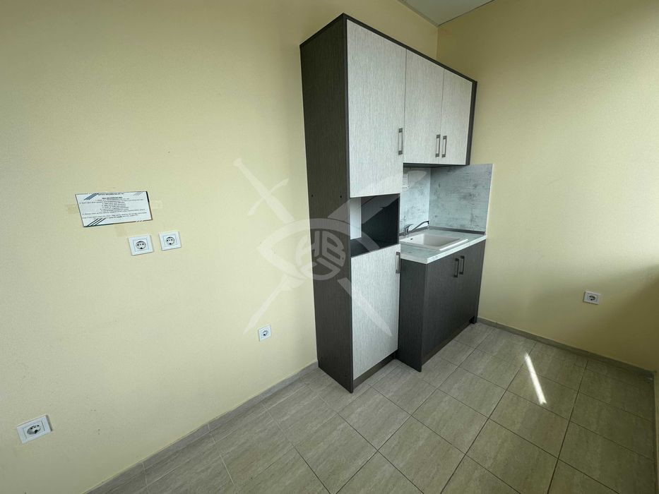 Дава се под наем Офис в Пловдив, Кършияка - 467 кв.м за 2958 € - Снимка #7