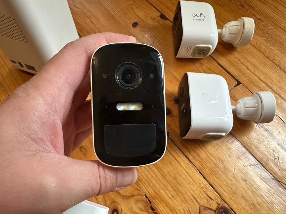 Система за видео наблюдение с Eufy HomeBase 2 и EufyCam2C