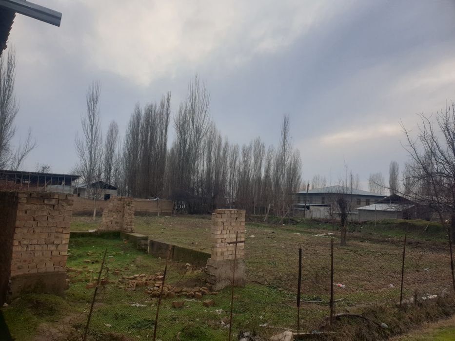 Ер сотилади Янгибозорда 10 соток