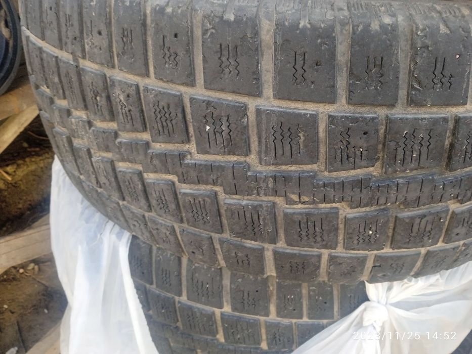 Продам резину 255/55/18