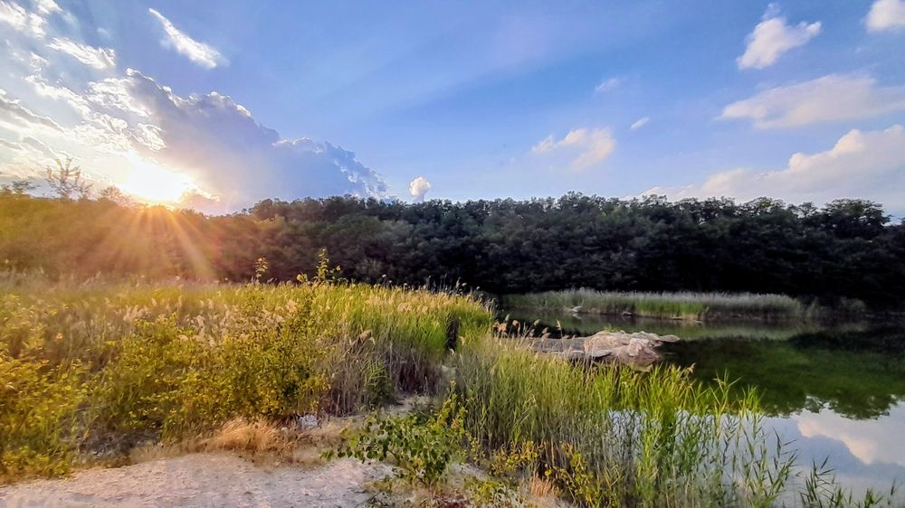 Teren intravilan, aproape de Laguna Albastra!
