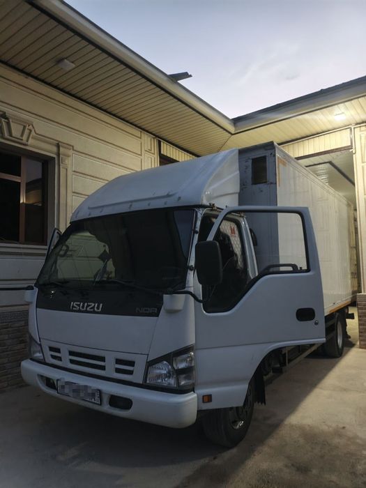 Isuzu сотилади 2015 йил холати аьло