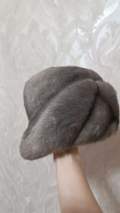 Продам норковую шапку