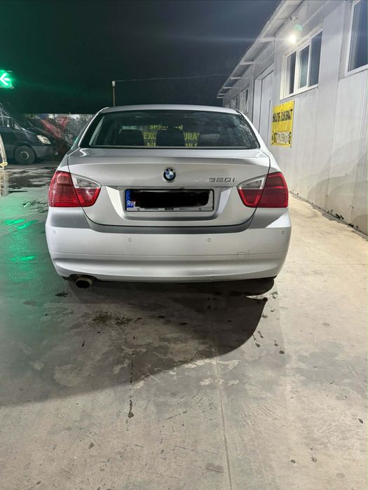 Bmw e90 320i 2006