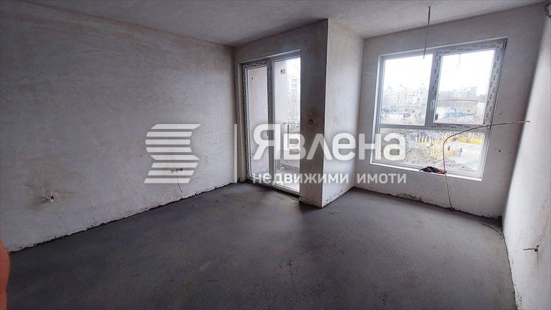 Продава се Едностаен апартамент в Поморие - 35 кв.м за 1172 €/кв.м - Снимка #2