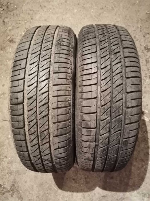 Продавам 2 броя летни гуми 175.65.14 на 1 сезон дот 2019 Debica