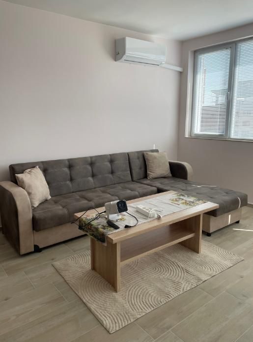 Дава се под наем Двустаен апартамент в Пловдив, Съдийски - 75 кв.м за 612 € - Снимка #2