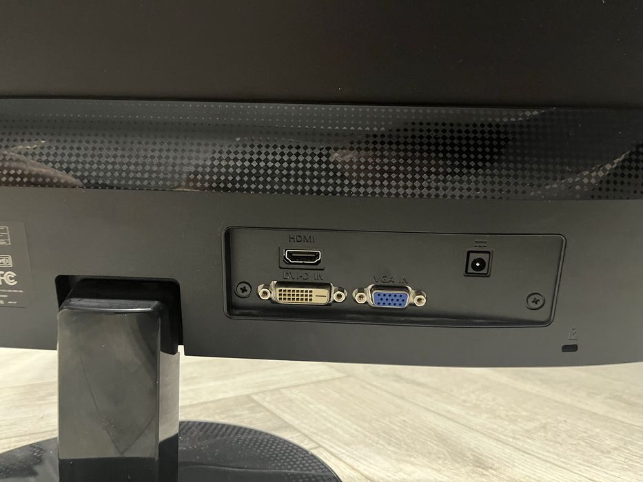 продаю Acer SA220Q bid