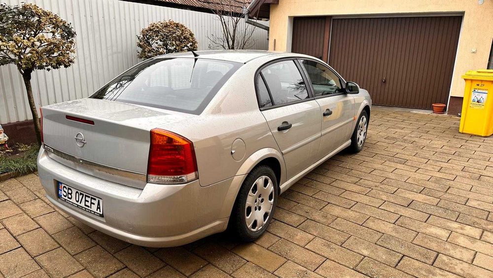 Opel Vectra 1.6i