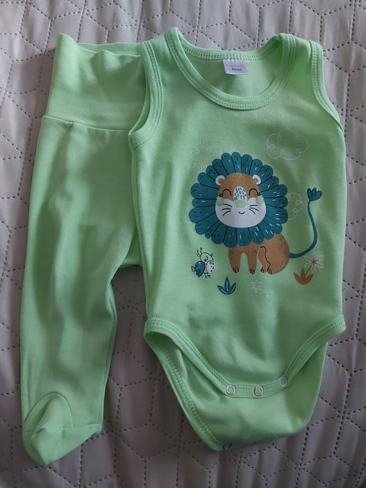 Бебешки дрешки, новородено