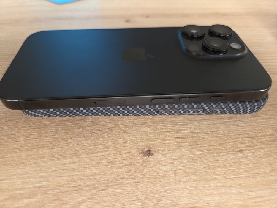 IPhon 16 Pro 128 black