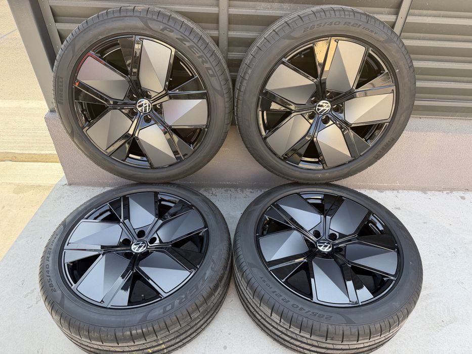 Jante Originale VW Touareg III R21 CR7 R-line Leeds echipate vara noi