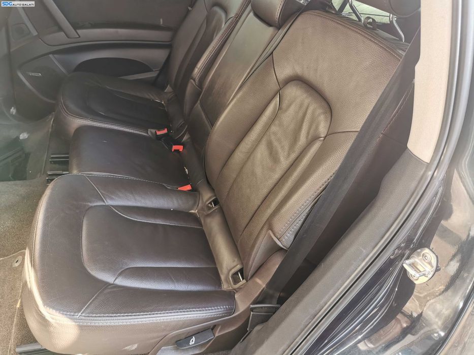 Interior 5 Locuri Piele Maro Brown Scaune Fata Stanga Dreapta Electrice cu Incalzire si Bancheta Spate cu Spatar Audi Q7 4L 2007 - 2015 [K7129]