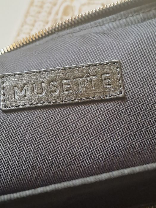 Geanta neagra din piele Musette