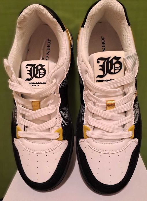 Adidași femei, marimea 38, John Galliano