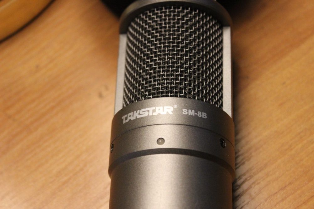 Микрофон   TAKSTAR sm 8в ,цена за один микрофон  40 000 т.