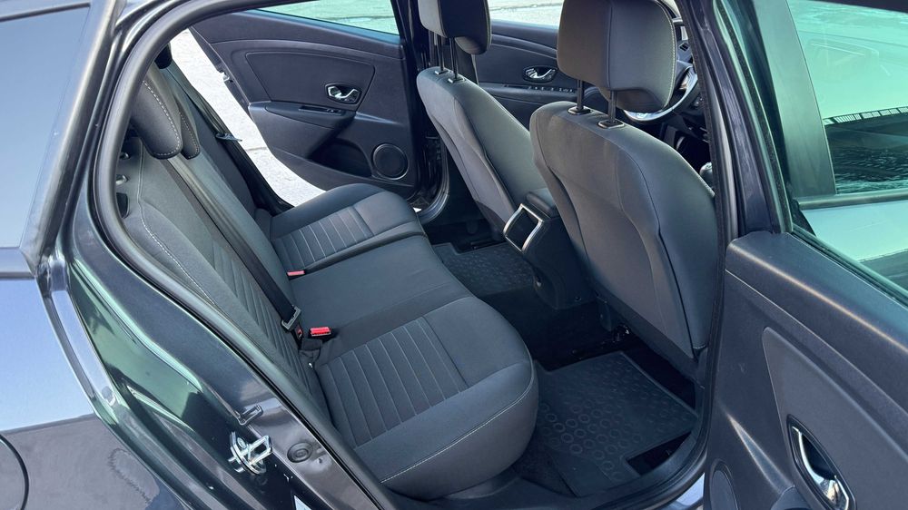 Renault Megane 1.5 Dci 110Cp Manuala 2014 – Rate Auto | Fără avans |