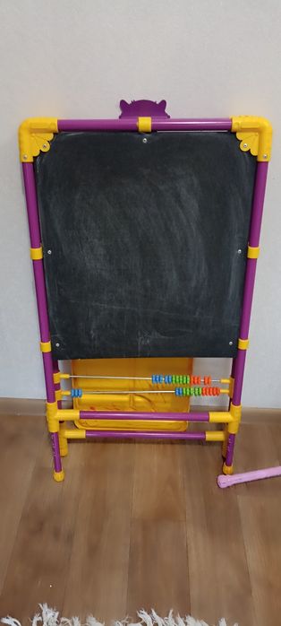 Продам детскую доску для рисования