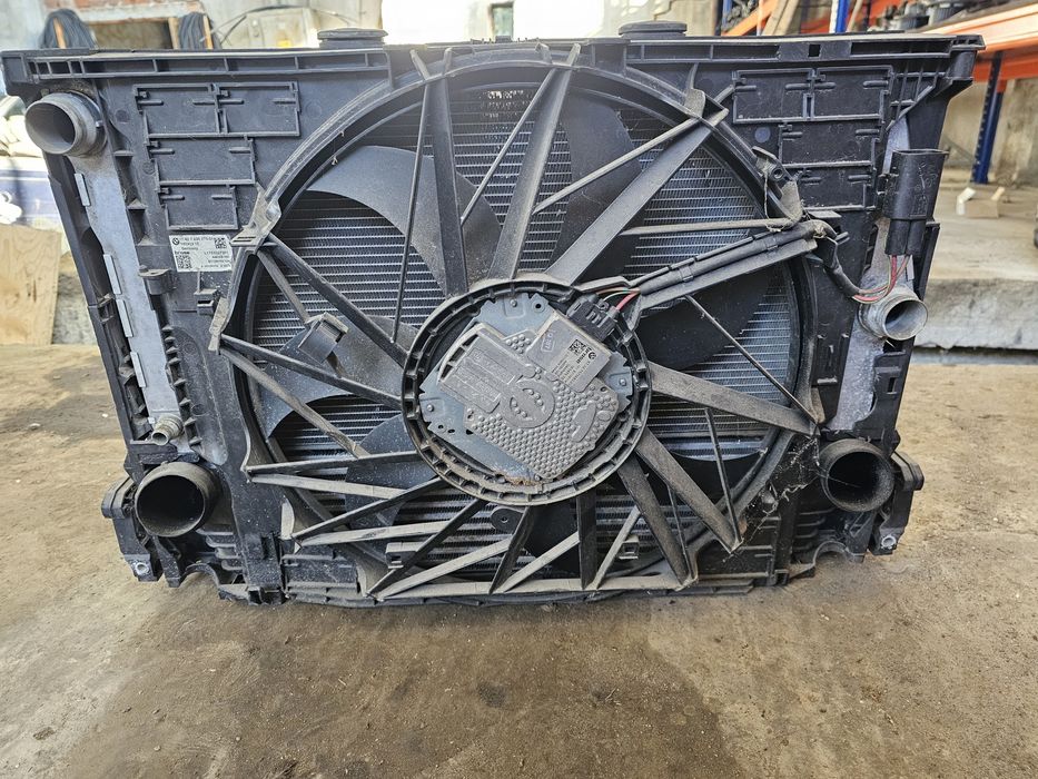 Радиатор с перка радиатори бмв f10 f11 ф10 ф11 520д 525д