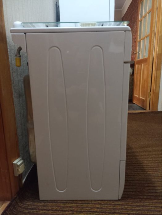 Газовая плита продаю