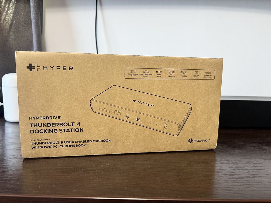 Targus Hyper Thunderbolt 4 Docking Station