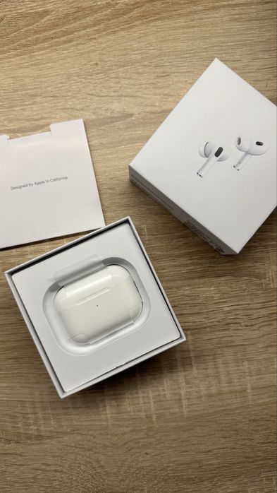Новые airpods pro2 + адаптер в подарок