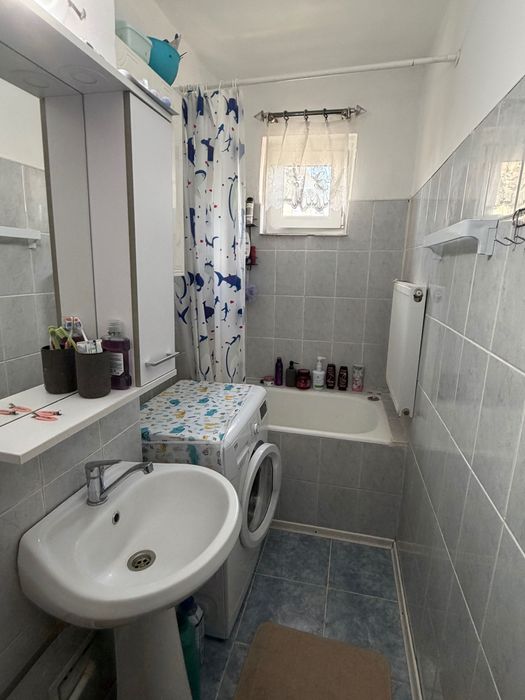 Apartament cu 2 camere de vanzare in micro11