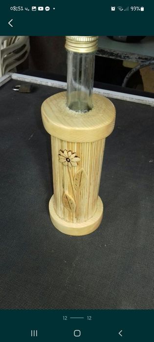 Часовник, картина,ваза от дърво