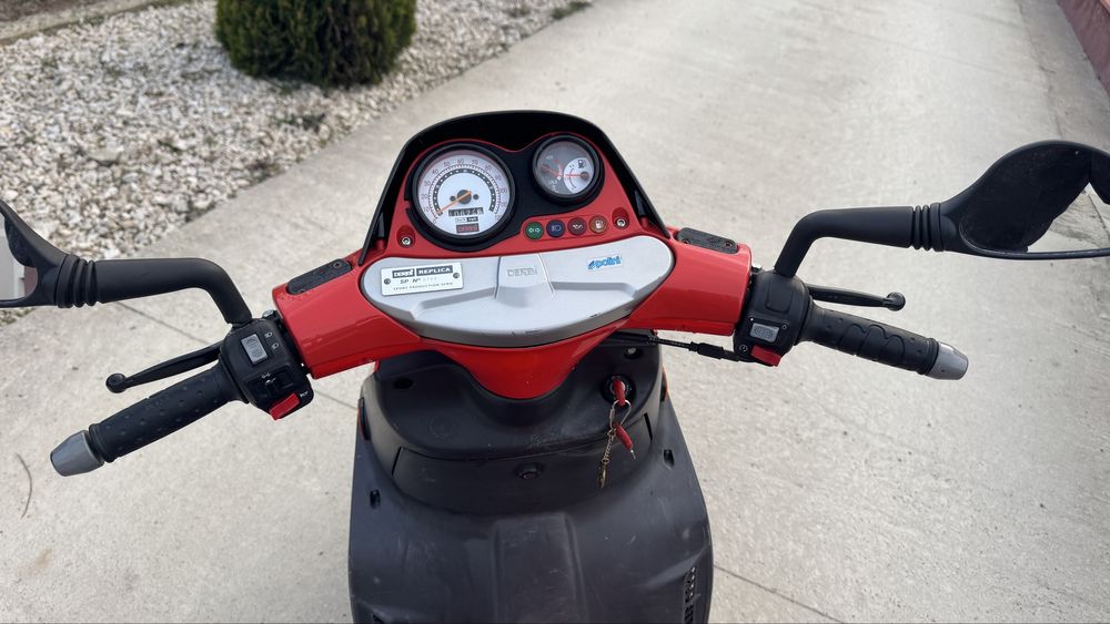 Scuter Derbi editie limitata 49cmc