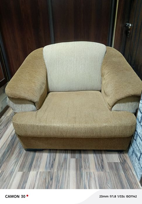Продам диван и 2 кресла