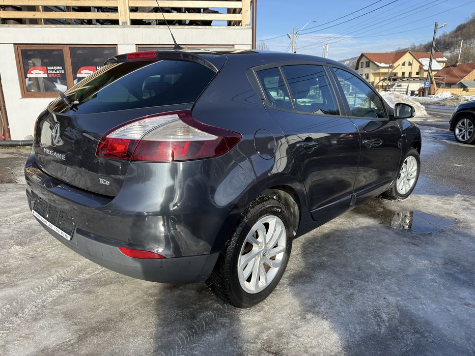 Renault megan 3 an fab 2014 motor 1.2 benzina