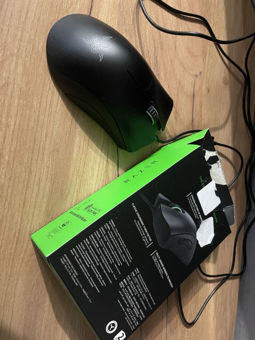 Мышь Razer DeathAdder Essential