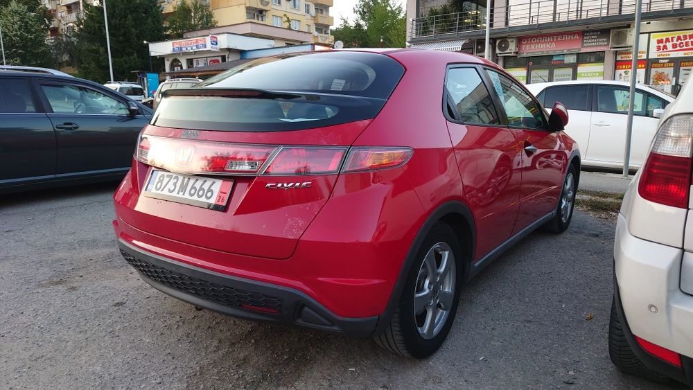 HONDA civic 1.4i 5D Sport  benzin